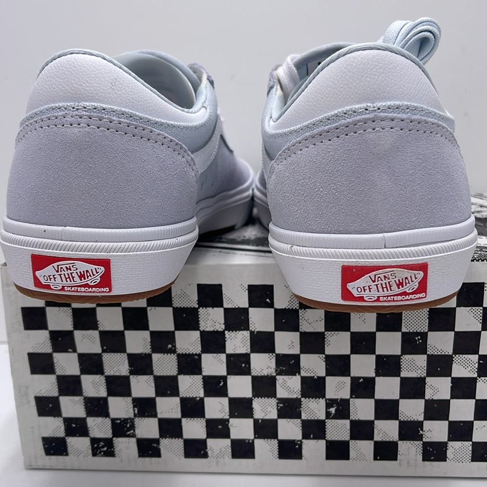 Vans WMNS Gilbert Crocke
Light Blue
VN0A5JIFLTB Sneakers - Picture 13 of 16